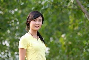 清纯靓妹吃瓜,揭秘娱乐圈幕后真相